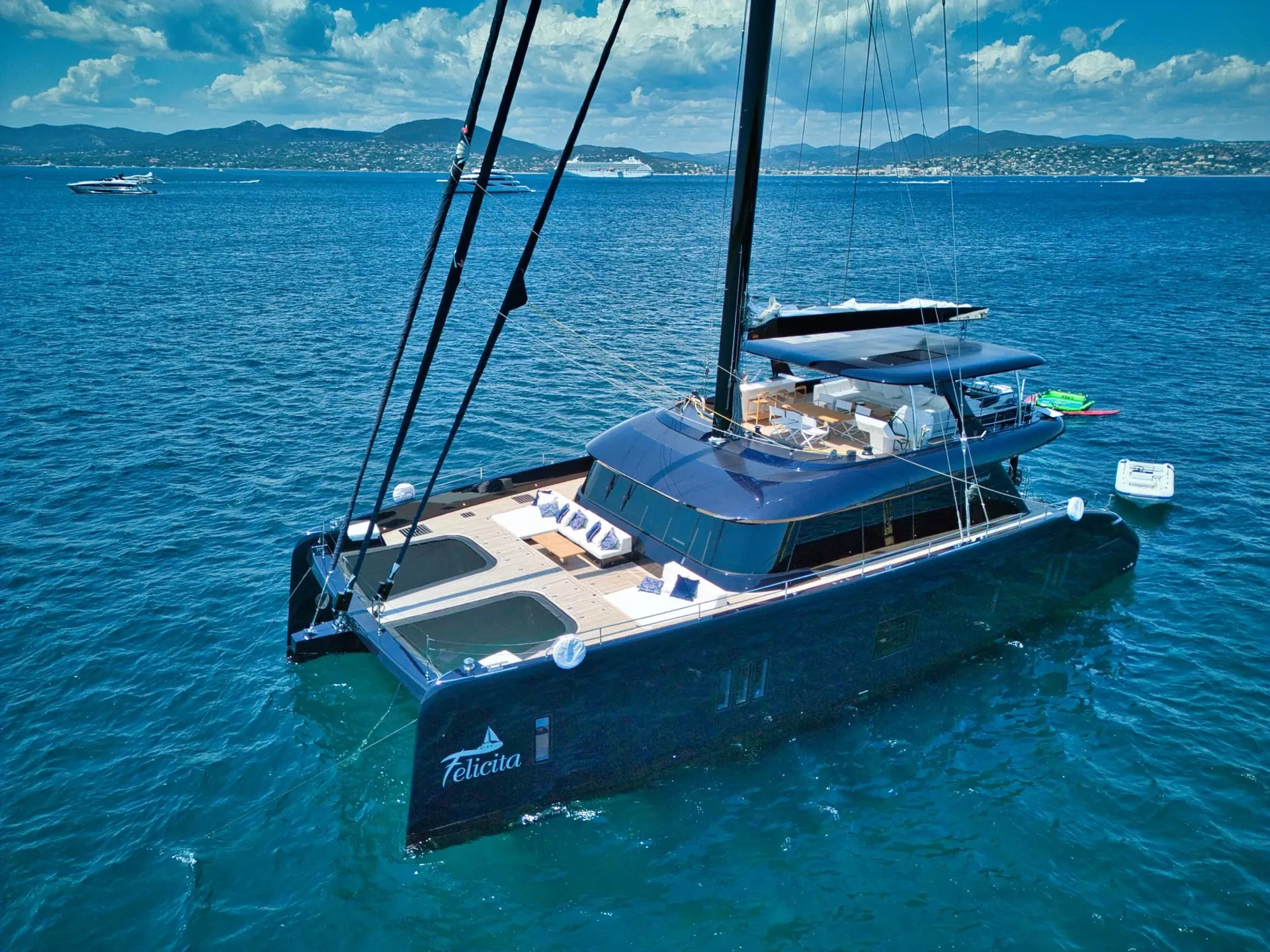 Felicita at anchor