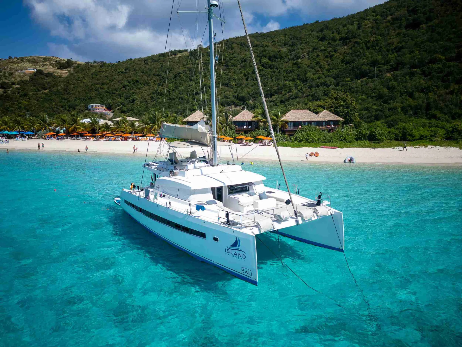Island Kisses at anchor