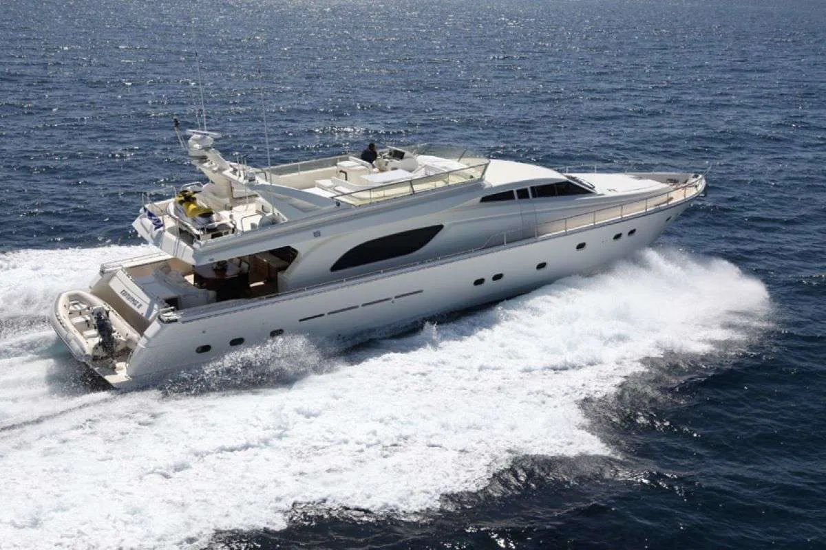 Kentavros Ii at anchor