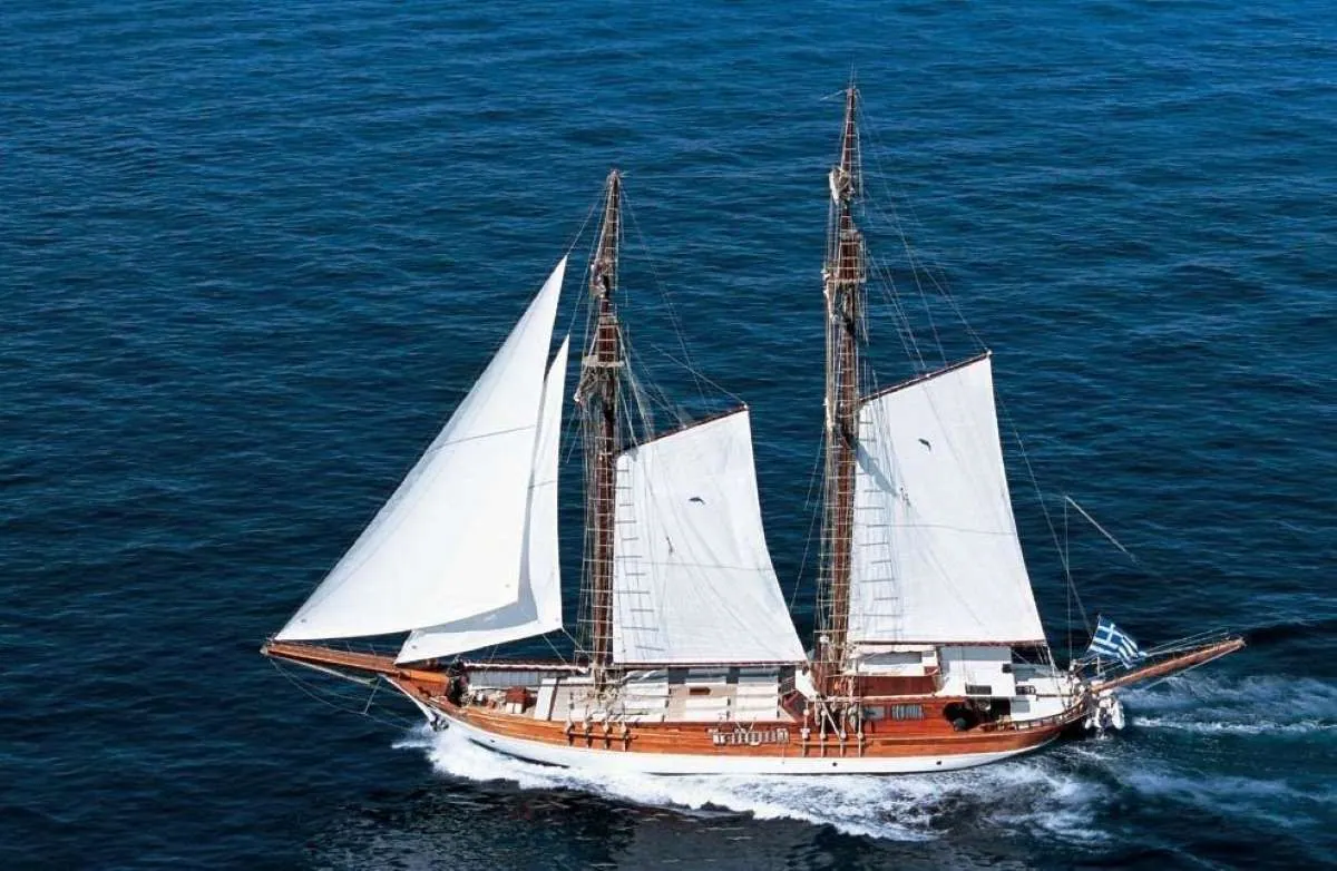 Matina at anchor