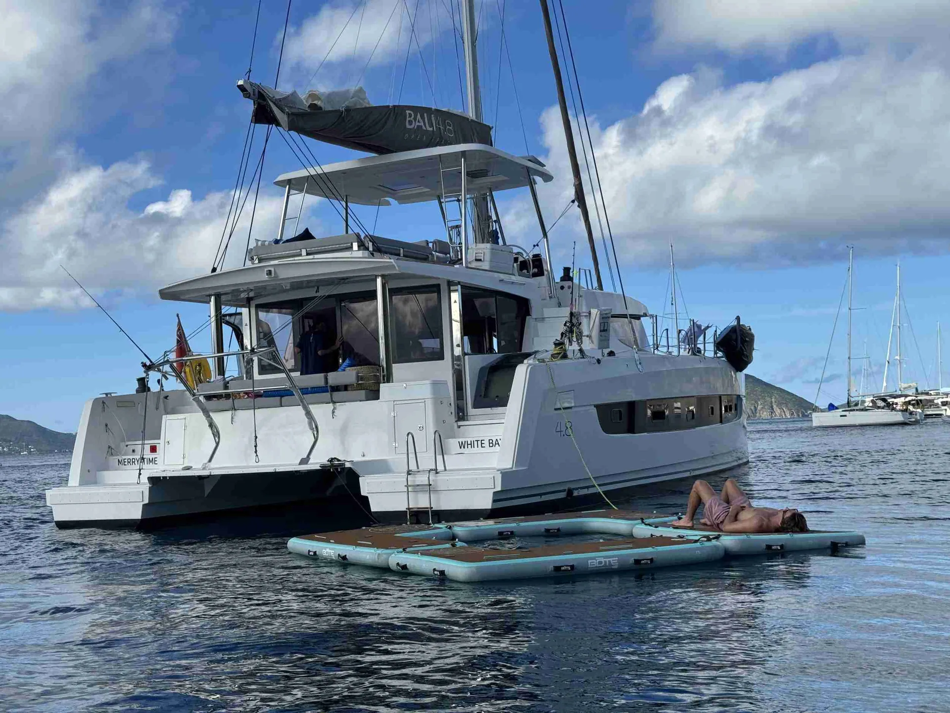 Merry-Time at anchor