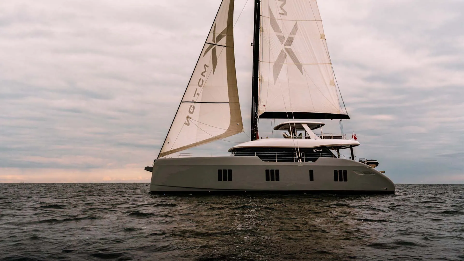 Xmotion at anchor
